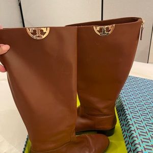 Tory Burch Sidney Boot